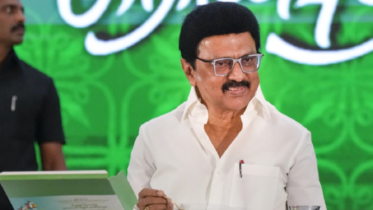 ತಮಿಳುನಾಡಿನ ದಿಟ್ಟ ಹೆಜ್ಜೆ; ರಾಜ್ಯಪಾಲರು, ರಾಷ್ಟ್ರಪತಿಯ ಒಪ್ಪಿಗೆಯಿಲ್ಲದೆ 10 ಕಾಯ್ದೆಗಳನ್ನು ಪ್ರಕಟಿಸಿದ ಸ್ಟಾಲಿನ್