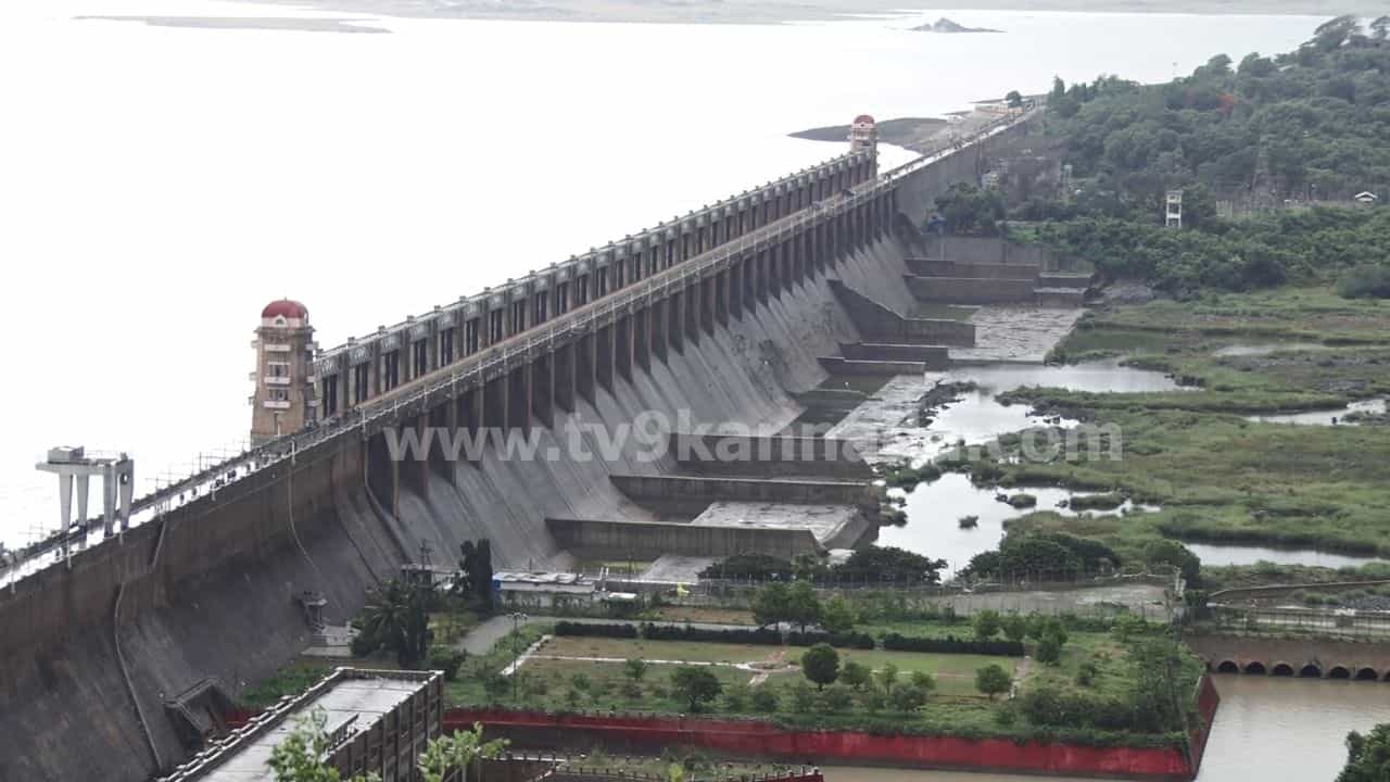 Tungabhadra Dam: ತುಂಗಭದ್ರಾ ಡ್ಯಾಂನಲ್ಲಿ ಮತ್ತೊಂದು ಸಮಸ್ಯೆ: ಶೀಘ್ರ ಕ್ರಮಕ್ಕೆ ರೈತರ ಆಗ್ರಹ