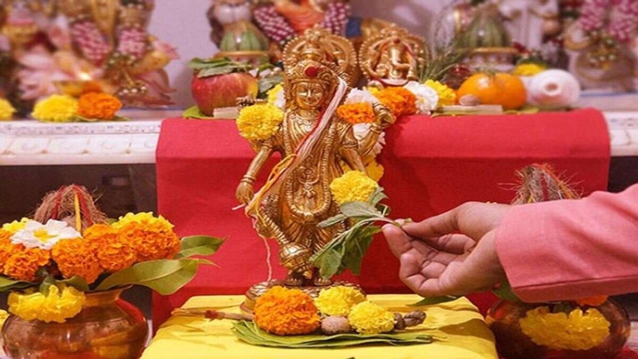 Thursday Puja Tips: ಕೆಲಸದಲ್ಲಿ ಅಡೆತಡೆ ಅಥವಾ ಆರ್ಥಿಕ ಸಮಸ್ಯೆಯಿಂದ ಮುಕ್ತಿ ಪಡೆಯಲು ಗುರುವಾರ ಈ ಪರಿಹಾರ ಮಾಡಿ