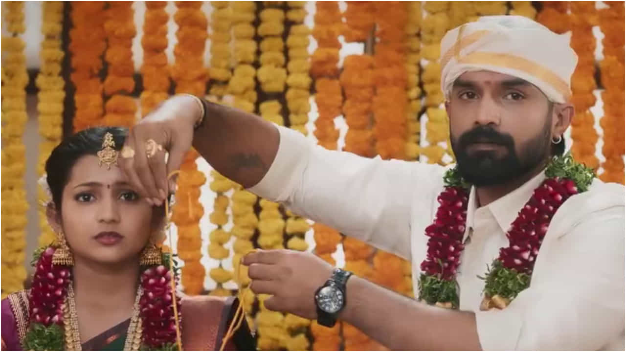 ‘ಮುದ್ದು ಸೊಸೆ’ ಧಾರಾವಾಹಿ: ತ್ರಿವಿಕ್ರಂ-ಪ್ರತಿಮಾ ವಯಸ್ಸಿನ ಅಂತರ ಇಷ್ಟೊಂದಾ? ‘ಮುದ್ದು ಸೊಸೆ’ ಧಾರಾವಾಹಿ: ತ್ರಿವಿಕ್ರಂ-ಪ್ರತಿಮಾ ವಯಸ್ಸಿನ ಅಂತರ ಇಷ್ಟೊಂದಾ?