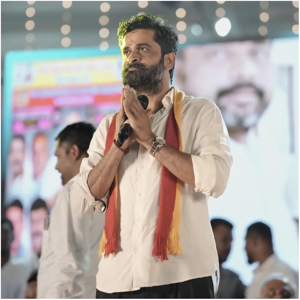 ಉಗ್ರಂ ಮಂಜು ಅವರು ‘ಬಿಗ್ ಬಾಸ್ ಕನ್ನಡ ಸೀಸನ್ 11’ರ ಸ್ಪರ್ಧಿ ಆಗಿದ್ದರು. ಅವರಿಗೆ ಬಿಗ್ ಬಾಸ್ನಿಂದ ಸಾಕಷ್ಟು ಜನಪ್ರಿಯತೆ ಸಿಕ್ಕಿದೆ. ದೊಡ್ಮನೆಯಲ್ಲಿ ಇರುವಾಗಲೇ ‘ಮ್ಯಾಕ್ಸ್’ ಸಿನಿಮಾ ರಿಲೀಸ್ ಆಗಿ ಯಶಸ್ಸು ಕಂಡಿತು. ಅಂದಿನಿಂದ ಅವರು ಮ್ಯಾಕ್ಸ್ ಮಂಜು ಆಗಿದ್ದಾರೆ.