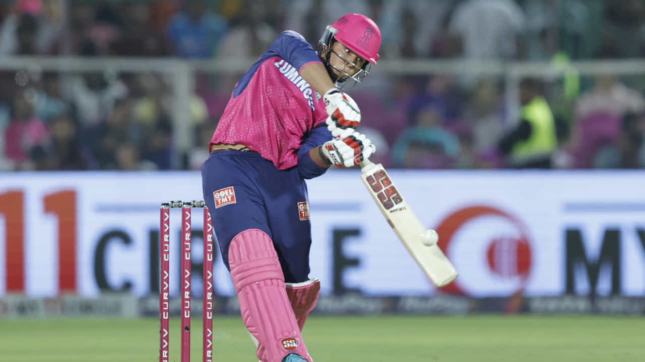 IPL 2025: 35 ಎಸೆತಗಳಲ್ಲಿ ಶತಕ..! ಟಿ20 ಕ್ರಿಕೆಟ್ನಲ್ಲಿ ಇತಿಹಾಸ ಬರೆದ 9ನೇ ಕ್ಲಾಸ್ ವೈಭವ್ IPL 2025: 35 ಎಸೆತಗಳಲ್ಲಿ ಶತಕ..! ಟಿ20 ಕ್ರಿಕೆಟ್ನಲ್ಲಿ ಇತಿಹಾಸ ಬರೆದ 9ನೇ ಕ್ಲಾಸ್ ವೈಭವ್