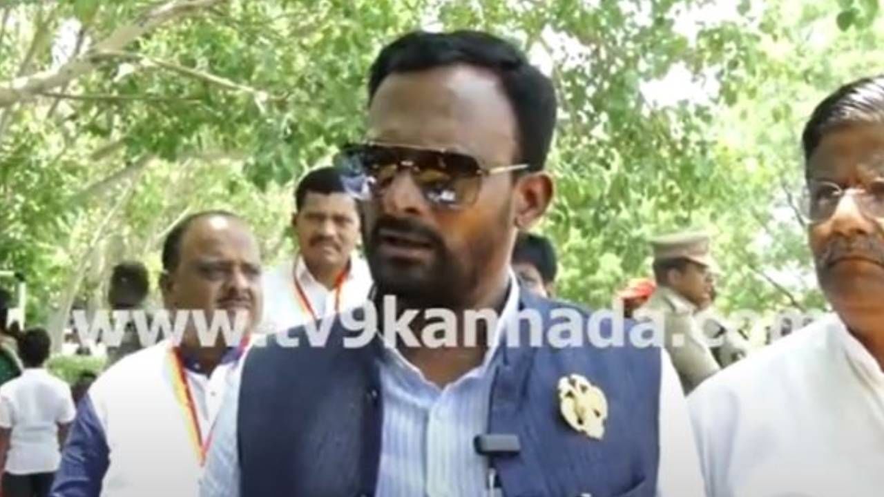 ಬಸನಗೌಡ ಯತ್ನಾಳ್ ಬಿಜೆಪಿ ಪರವಾಗಿ ಮಾತಾಡುವುದು ಬೇಕಿಲ್ಲ, ಅವರನ್ನು ಉಚ್ಚಾಟಿಸಲಾಗಿದೆ: ಕಾಶಪ್ಪನವರ್