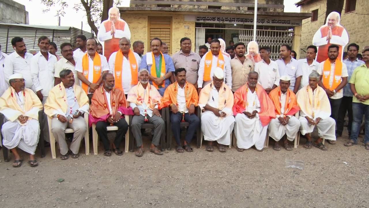 ಮೊದಲ ಬಾರಿಗೆ ವಕ್ಫ್​ ವಿರುದ್ಧ ಹೋರಾಟದ ಕಿಚ್ಚು ಹೊತ್ತಿಸಿದ್ದ ಗ್ರಾಮದಲ್ಲಿ ಸಂಭ್ರಮಾಚರಣೆ