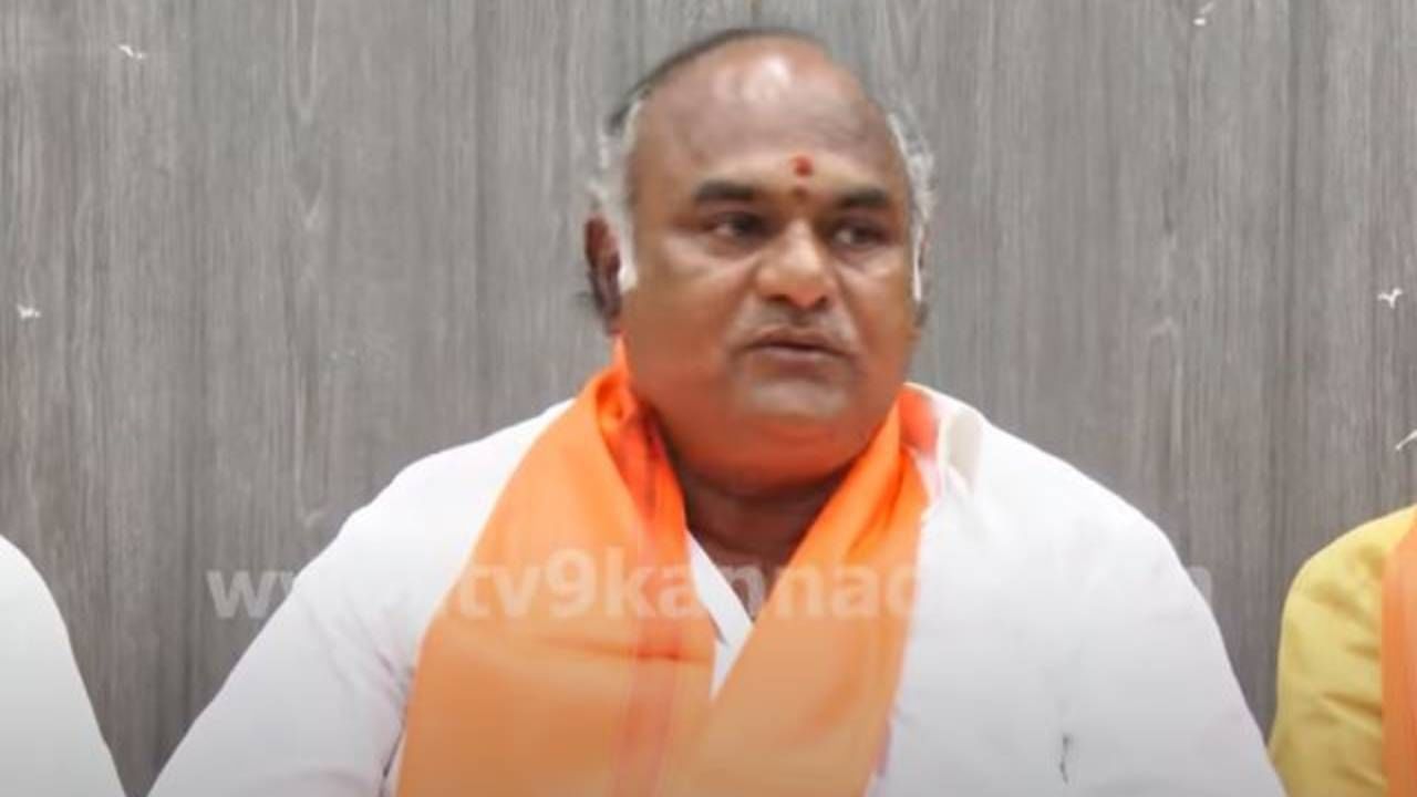 ಮೃತ್ಯುಂಜಯ ಸ್ವಾಮೀಜಿ ಯತ್ನಾಳ್ ಪರ ನಿಂತು ಪಕ್ಷಕ್ಕೆ ಮುಜುಗರವನ್ನುಂಟು ಮಾಡುತ್ತಿದ್ದಾರೆ: ವಿಜುಗೌಡ ಪಾಟೀಲ್