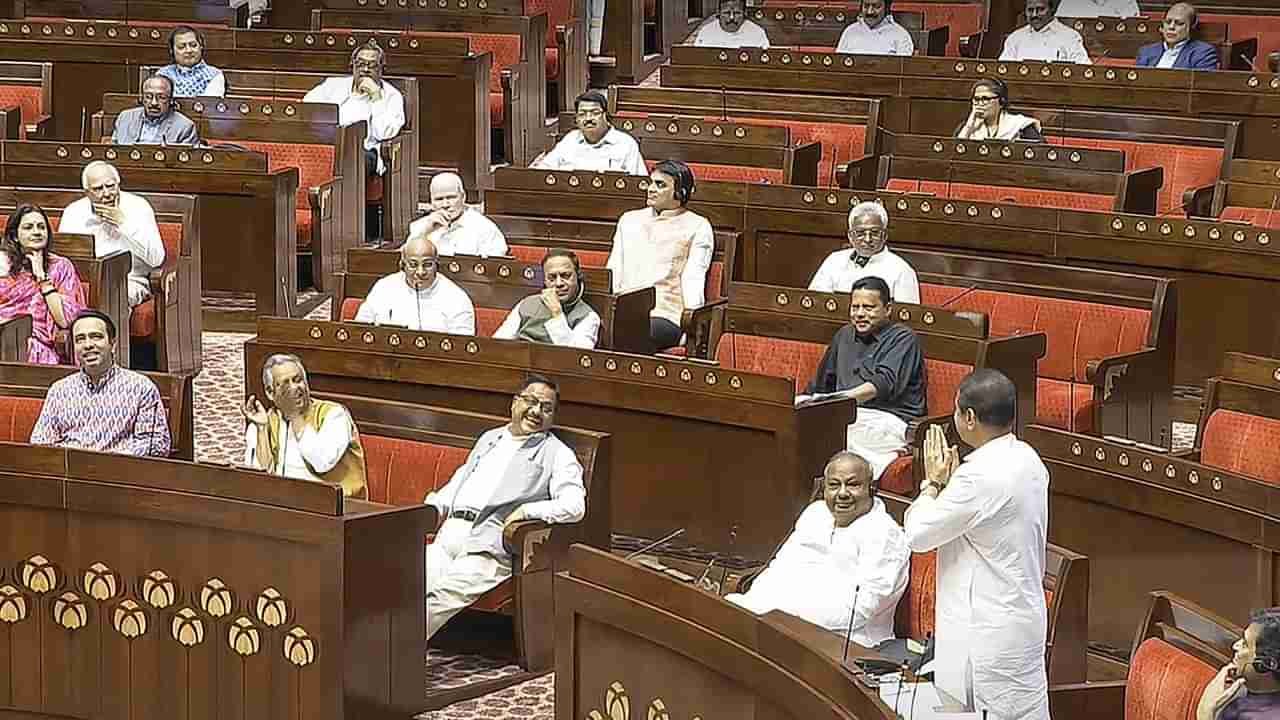 Waqf Amendment Bill: ವಕ್ಫ್ ತಿದ್ದುಪಡಿ ಮಸೂದೆಗೆ ರಾಜ್ಯಸಭೆಯಲ್ಲೂ ಅನುಮೋದನೆ, ಕಾನೂನಿನ ರೂಪ ಪಡೆಯಲು ಇನ್ನೊಂದೇ ಹೆಜ್ಜೆ ಬಾಕಿ