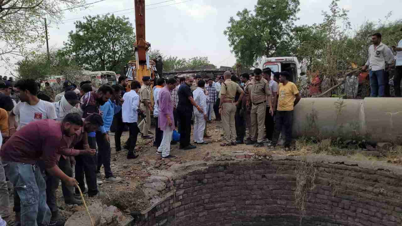 ಮಧ್ಯಪ್ರದೇಶ: ದೇವಸ್ಥಾನಕ್ಕೆ ಹೊರಟಿದ್ದ 12 ಮಂದಿಯ ಬಲಿ ಪಡೆದ ಬಾವಿ