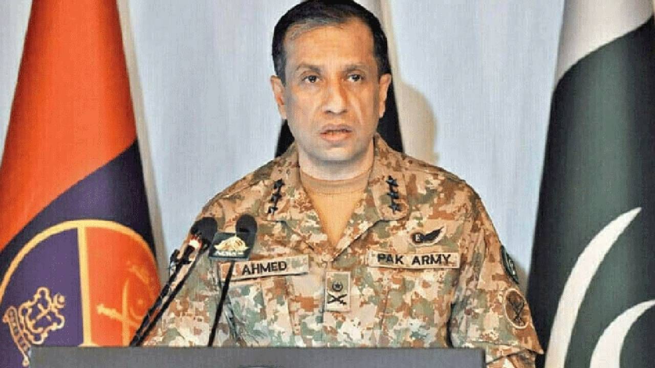 Video: ನೀವು ನೀರು ನಿಲ್ಲಿಸಿದ್ರೆ, ನಾವು ನಿಮ್ಮ ಉಸಿರು ನಿಲ್ಲಿಸ್ತೇವೆಂದು ನಾಲಿಗೆ ಹರಿಬಿಟ್ಟ ಪಾಕ್ ಅಧಿಕಾರಿ Video: ನೀವು ನೀರು ನಿಲ್ಲಿಸಿದ್ರೆ, ನಾವು ನಿಮ್ಮ ಉಸಿರು ನಿಲ್ಲಿಸ್ತೇವೆಂದು ನಾಲಿಗೆ ಹರಿಬಿಟ್ಟ ಪಾಕ್ ಅಧಿಕಾರಿ