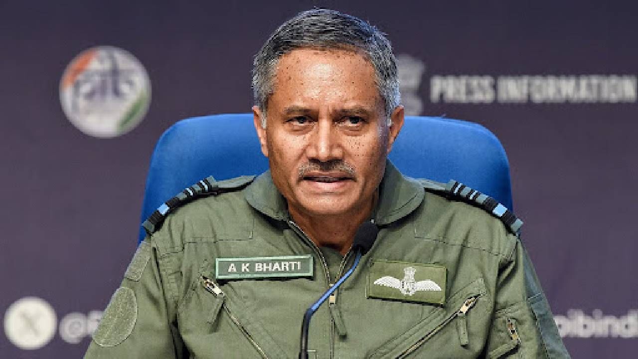 ದಯೆಯನ್ನು ದೌರ್ಬಲ್ಯವೆಂದು ಭಾವಿಸಬಾರದು, ರಾಮ ಚರಿತ ಮಾನಸದ ಸಾಲುಗಳ ನೆನೆದ ಏರ್ ಮಾರ್ಷಲ್ ಭಾರ್ತಿ ದಯೆಯನ್ನು ದೌರ್ಬಲ್ಯವೆಂದು ಭಾವಿಸಬಾರದು, ರಾಮ ಚರಿತ ಮಾನಸದ ಸಾಲುಗಳ ನೆನೆದ ಏರ್ ಮಾರ್ಷಲ್ ಭಾರ್ತಿ