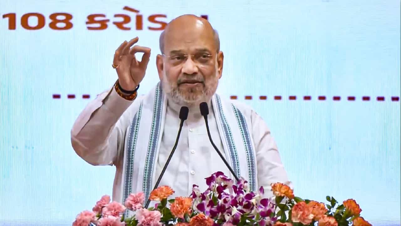 ಭಾರತೀಯ ಸೇನೆಯಿಂದ ಪಾಕಿಸ್ತಾನದೊಳಗೆ 100 ಕಿಮೀ ದೂರದವರೆಗೆ ಉಗ್ರರ ಶಿಬಿರಗಳ ಧ್ವಂಸ; ಆಪರೇಷನ್ ಸಿಂಧೂರ್ ಬಗ್ಗೆ ಅಮಿತ್ ಶಾ ಭಾರತೀಯ ಸೇನೆಯಿಂದ ಪಾಕಿಸ್ತಾನದೊಳಗೆ 100 ಕಿಮೀ ದೂರದವರೆಗೆ ಉಗ್ರರ ಶಿಬಿರಗಳ ಧ್ವಂಸ; ಆಪರೇಷನ್ ಸಿಂಧೂರ್ ಬಗ್ಗೆ ಅಮಿತ್ ಶಾ