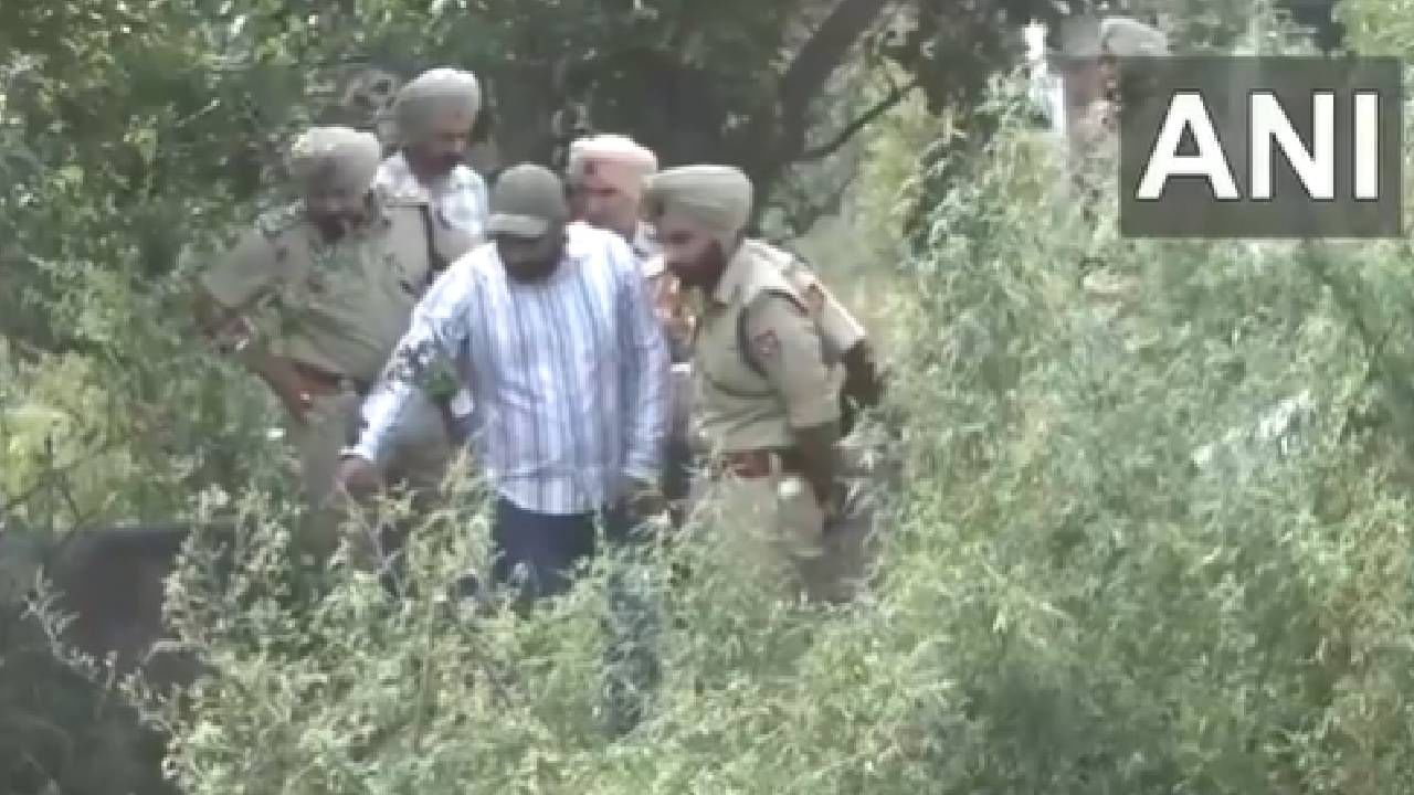 ಅಮೃತಸರ: ಬಾಂಬ್ ಇಡಲು ಯತ್ನಿಸುತ್ತಿರುವಾಗಲೇ ವ್ಯಕ್ತಿಯ ಕೈಯಲ್ಲಿದ್ದ ಬಾಂಬ್ ಸ್ಫೋಟ, ಸಾವು