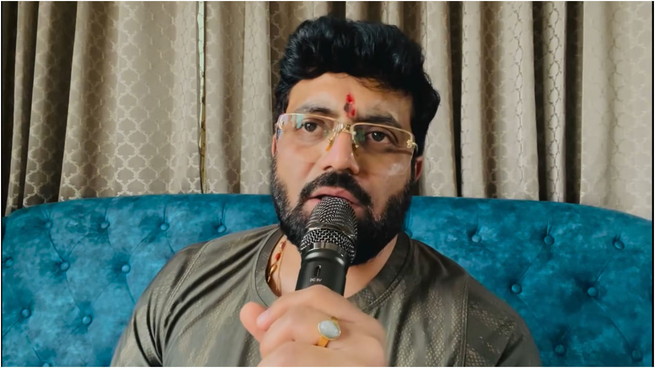 ಅನಿರುದ್ಧ್ ಜತ್ಕರ್ ಕಂಠದಲ್ಲಿ ‘ಓ ಸಾಥಿ ರೇ..’ ಹಾಡು; ಭೇಷ್ ಎಂದ ಅಭಿಮಾನಿಗಳು ಅನಿರುದ್ಧ್ ಜತ್ಕರ್ ಕಂಠದಲ್ಲಿ ‘ಓ ಸಾಥಿ ರೇ..’ ಹಾಡು; ಭೇಷ್ ಎಂದ ಅಭಿಮಾನಿಗಳು