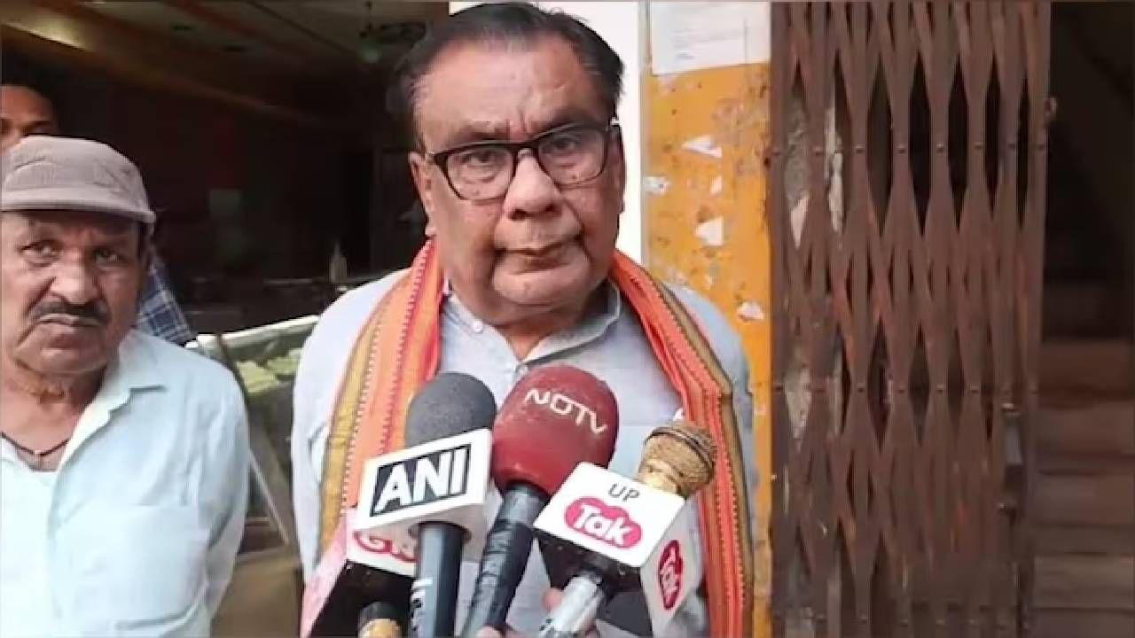 ಡ್ಯಾನ್ಸರ್ ಜತೆ ಅನುಚಿತ ವರ್ತನೆ ವಿಡಿಯೋ ವೈರಲ್, ಬಿಜೆಪಿ ನಾಯಕ ಬಬ್ಬನ್ ಸಿಂಗ್ ಪಕ್ಷದಿಂದ ಉಚ್ಛಾಟನೆ ಡ್ಯಾನ್ಸರ್ ಜತೆ ಅನುಚಿತ ವರ್ತನೆ ವಿಡಿಯೋ ವೈರಲ್, ಬಿಜೆಪಿ ನಾಯಕ ಬಬ್ಬನ್ ಸಿಂಗ್ ಪಕ್ಷದಿಂದ ಉಚ್ಛಾಟನೆ