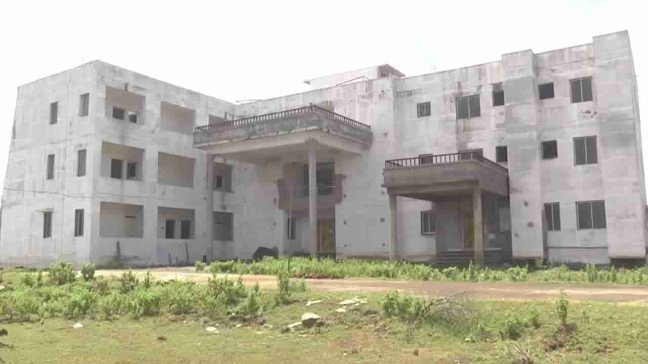 ಬೀದರ್: ಬಂಜಾರ ಸಮುದಾಯದ ಟ್ರೈಬಲ್ ಪಾರ್ಕ್ಗೆ ಗ್ರಹಣ, ವರ್ಷಗಳೇ ಕಳೆದ್ರು ಮುಗಿಯದ ಕಾಮಗಾರಿ