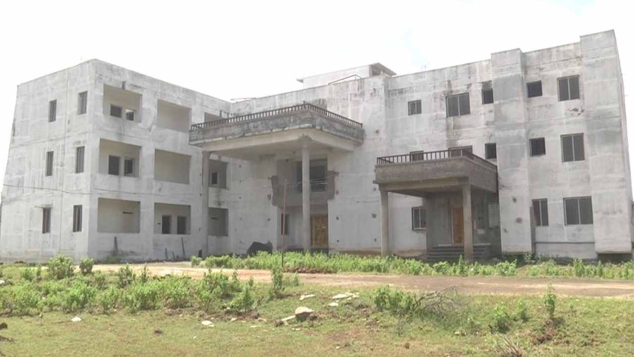 ಬೀದರ್​: ಬಂಜಾರ ಸಮುದಾಯದ ಟ್ರೈಬಲ್ ಪಾರ್ಕ್​ಗೆ ಗ್ರಹಣ, ವರ್ಷಗಳೇ ಕಳೆದ್ರು ಮುಗಿಯದ ಕಾಮಗಾರಿ