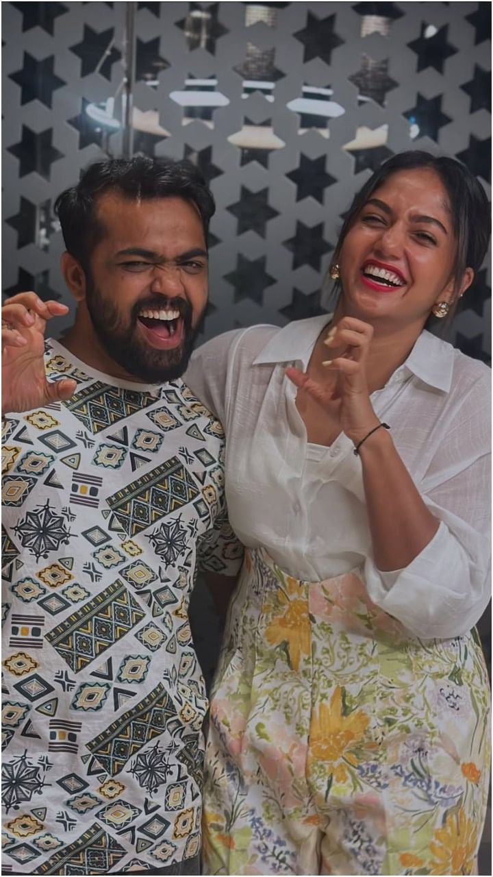 ಭವ್ಯಾ ಹಾಗೂ ಧನರಾಜ್ ಅವರು ಆಗಾಗ ಭೇಟಿ ಆಗುತ್ತಾ ಇರುತ್ತಾರೆ ಅನ್ನೋದು ವಿಶೇಷ.