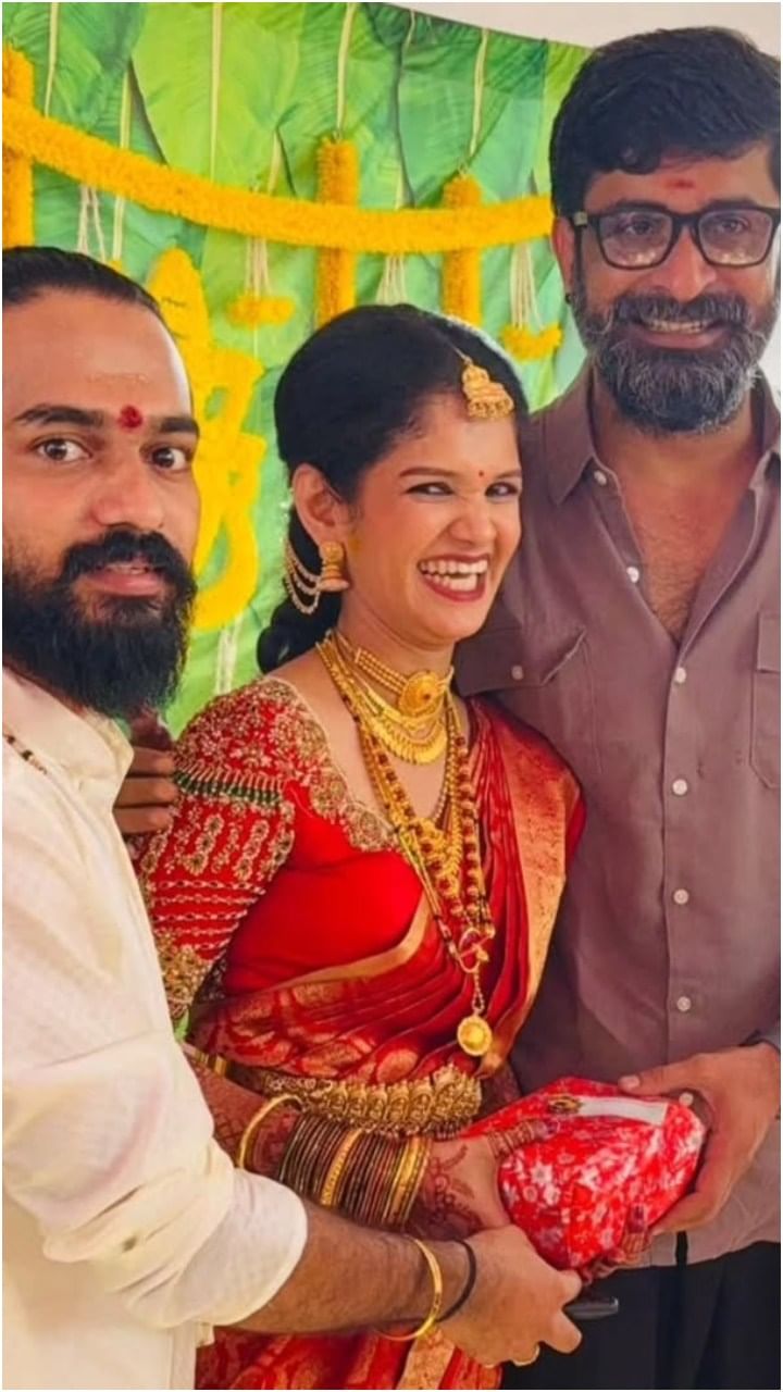 ಈ ಅದ್ದೂರಿ ವಿವಾಹಕ್ಕೆ ಬಿಗ್ ಬಾಸ್ ಸ್ಪರ್ಧಿಗಳು ಬಂದು ಹಾರೈಸಿ ಹೋಗಿದ್ದಾರೆ.