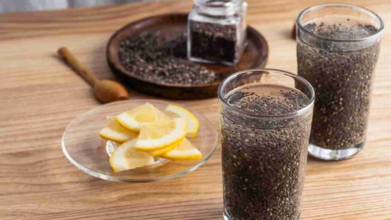 ಮಲಗುವ ಮುನ್ನ ನೆನಸಿಟ್ಟ ಚಿಯಾ ಬೀಜಗಳ ನೀರು ಕುಡಿದರೆ ರಾತ್ರಿ ಹಸಿವಾಗುವುದಿಲ್ಲ
