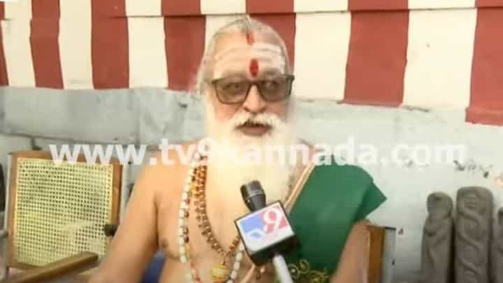 ಭಾರತೀಯ ಯೋಧರಲ್ಲಿ ಶಕ್ತಿ ತುಂಬಲು ಗವಿಗಂಗಾಧರೇಶ್ವರ ದೇವಸ್ಥಾನದಲ್ಲಿ ಹೋಮ, ಹವನ ಮತ್ತು ವಿಶೇಷ ಪೂಜೆ ಭಾರತೀಯ ಯೋಧರಲ್ಲಿ ಶಕ್ತಿ ತುಂಬಲು ಗವಿಗಂಗಾಧರೇಶ್ವರ ದೇವಸ್ಥಾನದಲ್ಲಿ ಹೋಮ, ಹವನ ಮತ್ತು ವಿಶೇಷ ಪೂಜೆ