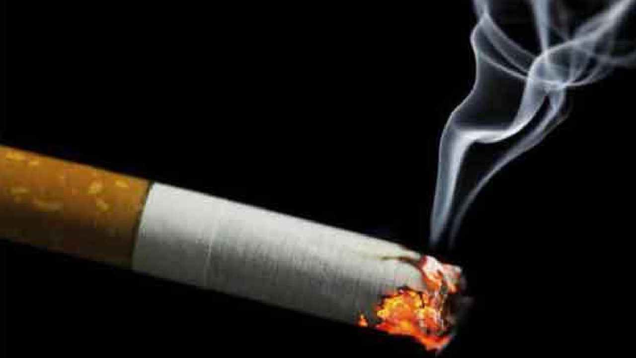 ಇನ್ಮುಂದೆ ಸಾರ್ವಜನಿಕ ಸ್ಥಳಗಳಲ್ಲಿ ಗುಟ್ಕಾ ಉಗುಳುವುದು, ಸಿಗರೇಟ್ ಸೇದಿದ್ರೆ 4 ಪಟ್ಟು ದಂಡ ಹೆಚ್ಚಳ! ಇನ್ಮುಂದೆ ಸಾರ್ವಜನಿಕ ಸ್ಥಳಗಳಲ್ಲಿ ಗುಟ್ಕಾ ಉಗುಳುವುದು, ಸಿಗರೇಟ್ ಸೇದಿದ್ರೆ 4 ಪಟ್ಟು ದಂಡ ಹೆಚ್ಚಳ!