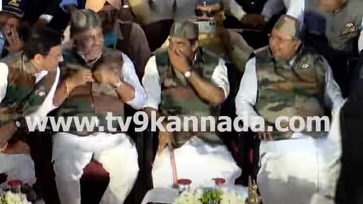 ಆಪರೇಷನ್ ಸಿಂಧೂರ ಭರ್ಜರಿ ಯಶಸ್ಸು: ಟೌನ್ಹಾಲ್ನಲ್ಲಿ ಕಾಂಗ್ರೆಸ್ ನಾಯಕರಿಂದ ಜೈ ಹಿಂದ್ ಕಾರ್ಯಕ್ರಮ ಆಪರೇಷನ್ ಸಿಂಧೂರ ಭರ್ಜರಿ ಯಶಸ್ಸು: ಟೌನ್ಹಾಲ್ನಲ್ಲಿ ಕಾಂಗ್ರೆಸ್ ನಾಯಕರಿಂದ ಜೈ ಹಿಂದ್ ಕಾರ್ಯಕ್ರಮ