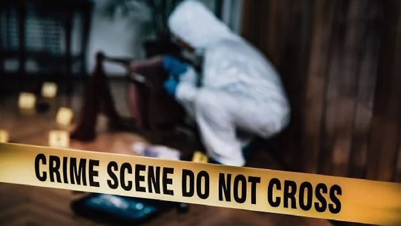 ಪ್ರಿಯಕರನ ಸಹಾಯದಿಂದ ನಿವೃತ್ತ ಸೈನಿಕನನ್ನು ಕೊಂದು ಆರು ತುಂಡುಗಳಾಗಿ ಕತ್ತರಿಸಿ ಎಸೆದ ಪತ್ನಿ ಪ್ರಿಯಕರನ ಸಹಾಯದಿಂದ ನಿವೃತ್ತ ಸೈನಿಕನನ್ನು ಕೊಂದು ಆರು ತುಂಡುಗಳಾಗಿ ಕತ್ತರಿಸಿ ಎಸೆದ ಪತ್ನಿ