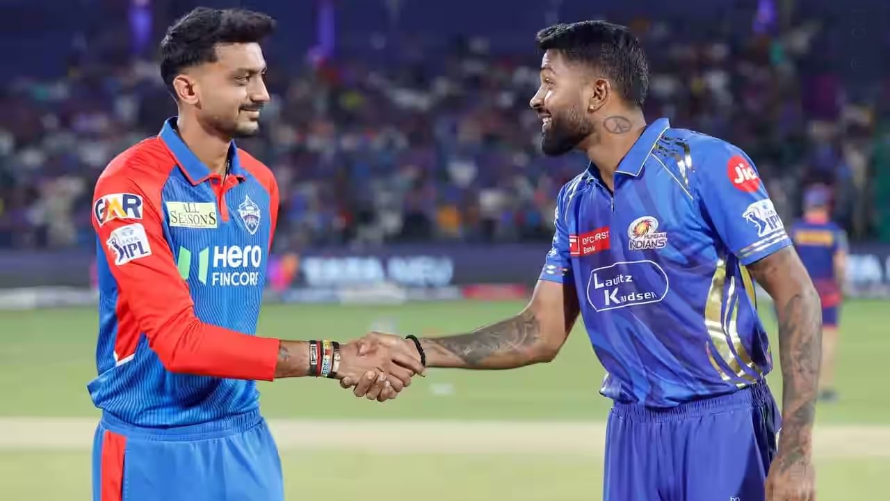 ಇನ್ನು ಮೇ. 15 ರಂದು ಮುಂಬೈ ಇಂಡಿಯನ್ಸ್ ಹಾಗೂ ಡೆಲ್ಲಿ ಕ್ಯಾಪಿಟಲ್ಸ್ ತಂಡಗಳು ಮುಖಾಮುಖಿಯಾಗಲಿದೆ. ಈ ಪಂದ್ಯದಲ್ಲಿ ಯಾರೇ ಗೆದ್ದರೂ ಸಹ ತಂಡದ ಪಾಯಿಂಟ್ಸ್ 14 ಕ್ಕೇರಲಿದೆ. ಅಂದರೆ ಡೆಲ್ಲಿ ಕ್ಯಾಪಿಟಲ್ಸ್, ಗುಜರಾತ್ ಟೈಟಾನ್ಸ್ ಹಾಗೂ ಮುಂಬೈ ಇಂಡಿಯನ್ಸ್ ತಂಡಗಳ ಪಂದ್ಯಗಳಿಂದಾಗಿ ಎರಡು ತಂಡಗಳು 14 ಅಂಕಗಳನ್ನು ಪಡೆಯುವುದು ಖಚಿತ.