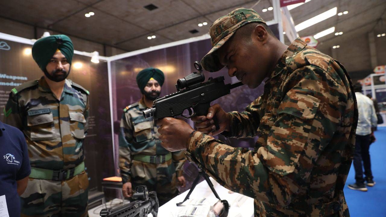 Operation Sindoor: ಮಿಲಿಟರಿ ಶಸ್ತ್ರಾಸ್ತ್ರಗಳನ್ನು ತಯಾರಿಸುವ ಭಾರತೀಯ ಕಂಪನಿಗಳಲ್ಲಿ ಉದ್ಯೋಗ ಪಡೆಯುವುದು ಹೇಗೆ?