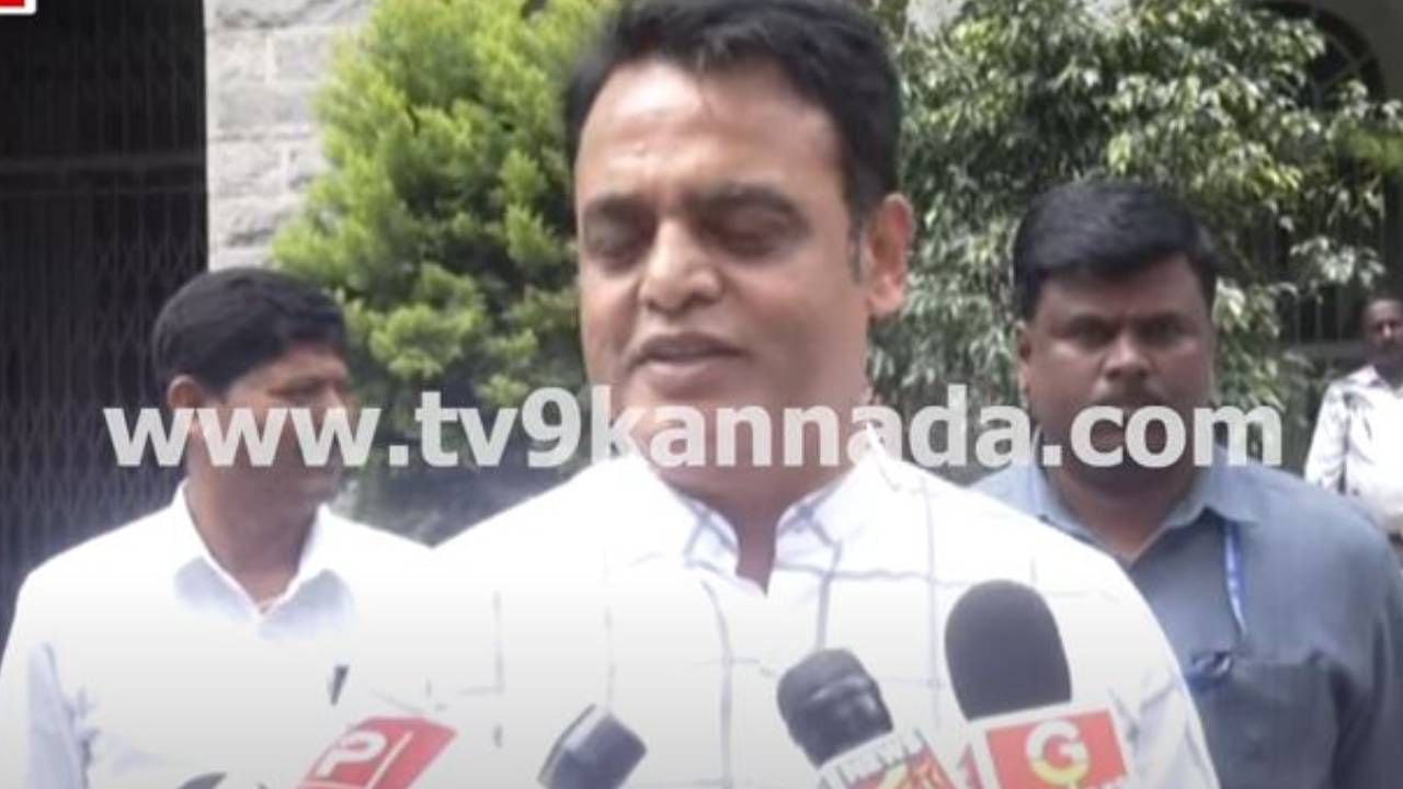 ಮುನಿರತ್ನರನ್ನು ಇನ್ನೂ ಯಾಕೆ ಉಚ್ಚಾಟಿಸಿಲ್ಲ ಅಂತ ಕೇಳಿದರೆ ಅಶ್ವಥ್ ನಾರಾಯಣ ಸಮಂಜಸ ಉತ್ತರ ನೀಡಲಿಲ್ಲ