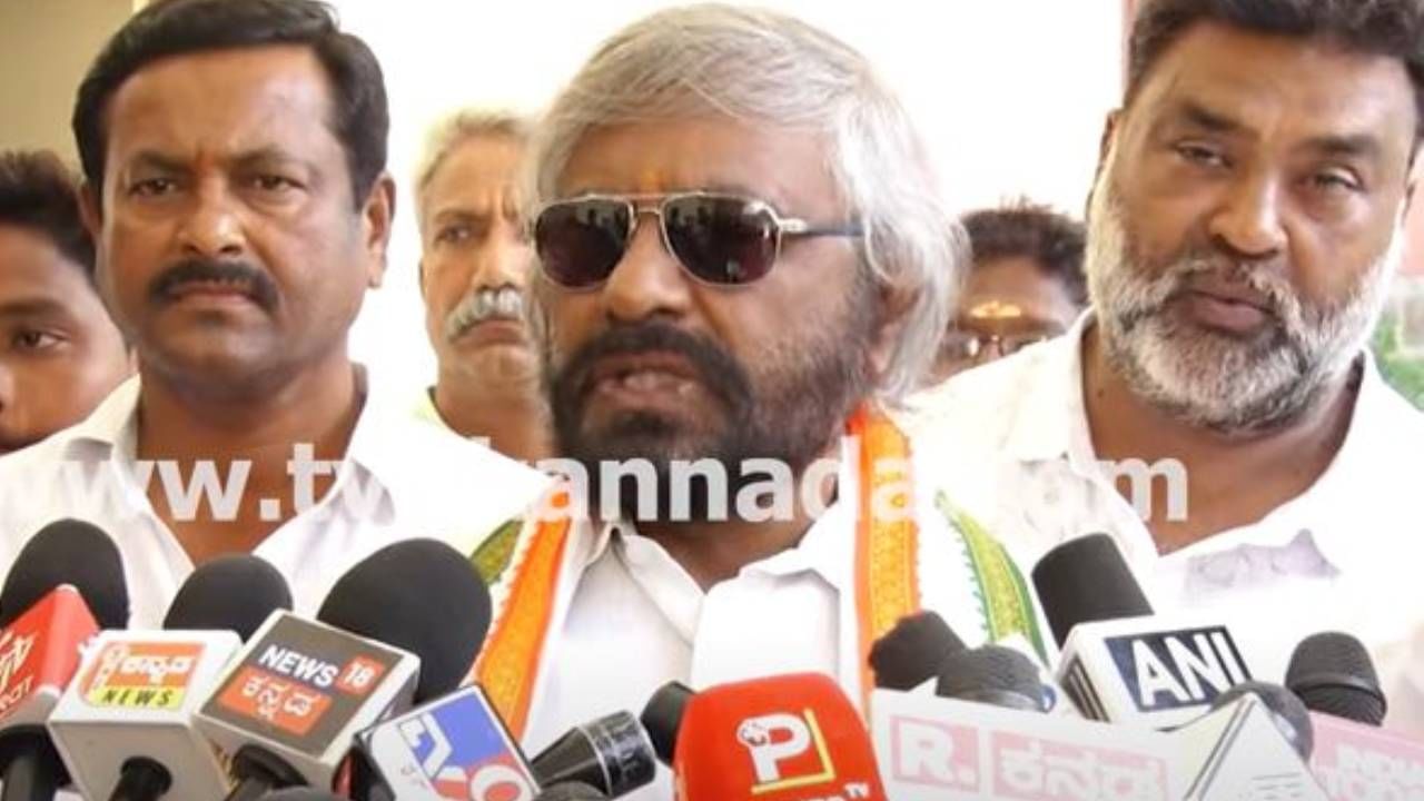 ಸಾಧನಾ ಸಮಾವೇಶದಲ್ಲಿ ಒಂದು ಲಕ್ಷ ಕುಟುಂಬಗಳಿಗೆ ಹಕ್ಕು ಪತ್ರಗಳನ್ನು ವಿತರಿಸಲಾಗುವುದು: ಈಶ್ವರ್ ಖಂಡ್ರೆ