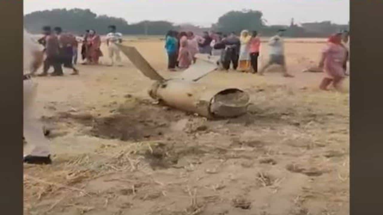 India-Pakistan War Updates; ಪಾಕಿಸ್ತಾನದ ಎರಡು ಅತ್ಯಾಧುನಿಕ ಕ್ಷಿಪಣಿಗಳನ್ನು ಹೊಡೆದುರುಳಿಸಿ ಭಾರತೀಯ ಸೇನೆ