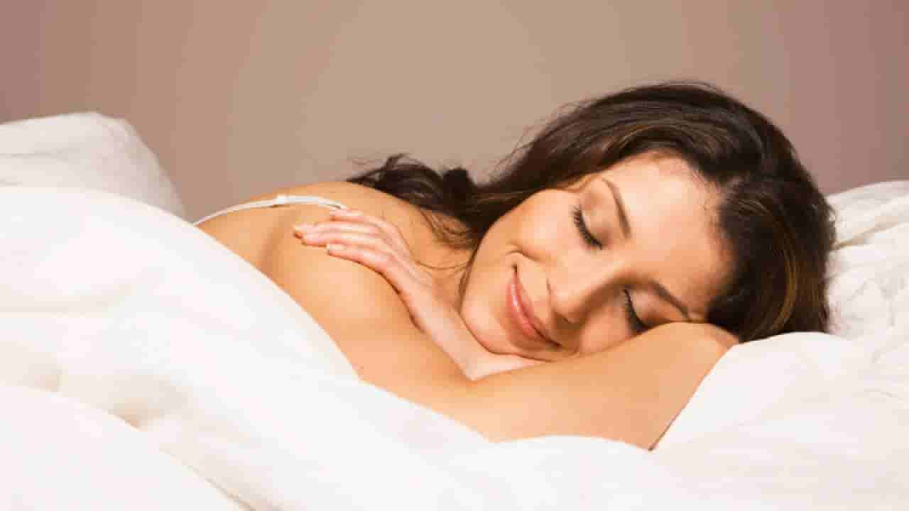 ನೆಮ್ಮದಿಯ ನಿದ್ರೆ ಬೇಕಾ; ಹಾಗಿದ್ರೆ ರಾತ್ರಿ ಮಲಗುವ ಮುನ್ನ ತಪ್ಪದೆ ಇವುಗಳನ್ನು ತಿನ್ನಿ