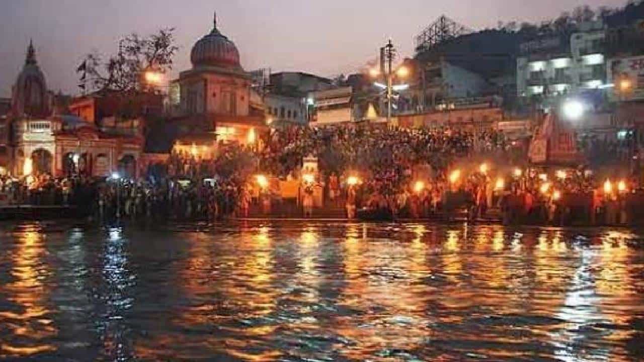Ganga Dussehra 2025: ಗಂಗಾ ದಸರಾದಂದು ಮನೆಯಲ್ಲೇ ಈ ವಿಶೇಷ ಪರಿಹಾರಗಳನ್ನು ಮಾಡಿ, ಜೀವನದ ದುಃಖ ದೂರವಾಗುತ್ತದೆ! Ganga Dussehra 2025: ಗಂಗಾ ದಸರಾದಂದು ಮನೆಯಲ್ಲೇ ಈ ವಿಶೇಷ ಪರಿಹಾರಗಳನ್ನು ಮಾಡಿ, ಜೀವನದ ದುಃಖ ದೂರವಾಗುತ್ತದೆ!