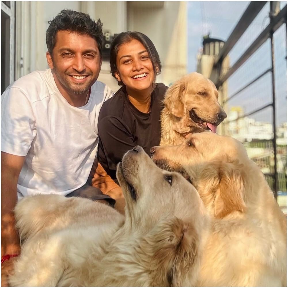 ಗೌತಮಿ ಜಾಧವ್ ಅವರು ತಮ್ಮ ಪ್ರೀತಿಯ ಶ್ವಾನಗಳಿಗೆ ಹೆಸರು ಇಟ್ಟಿದ್ದಾರೆ. ಒಂದಕ್ಕೆ ಕ್ವೀನ್, ಹ್ಯಾಪಿ ಹಾಗೂ ಕಾಫಿ ಎಂದು ಹೆಸರು ಇಟ್ಟಿದ್ದಾರೆ. ಈ ಮೂರು ಶ್ವಾನಗಳ ಬಗ್ಗೆ ಗೌತಮಿ ಜಾಧವ್ ಅವರು ವಿಶೇಷ ಪ್ರೀತಿಯನ್ನು ಹೊಂದಿದ್ದಾರೆ.