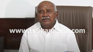 ಬೆಂಗಳೂರಿನ ಸಾಯಿ ಲೇಔಟ್​ನಲ್ಲಿ ಅರ್ಧಭಾಗದಷ್ಟು ಮುಳುಗಿದ ಕಾರುಗಳು, ಟ್ರ್ಯಾಕ್ಟರ್​ನಲ್ಲಿ ಬಂದ ಅಧಿಕಾರಿಗಳು
