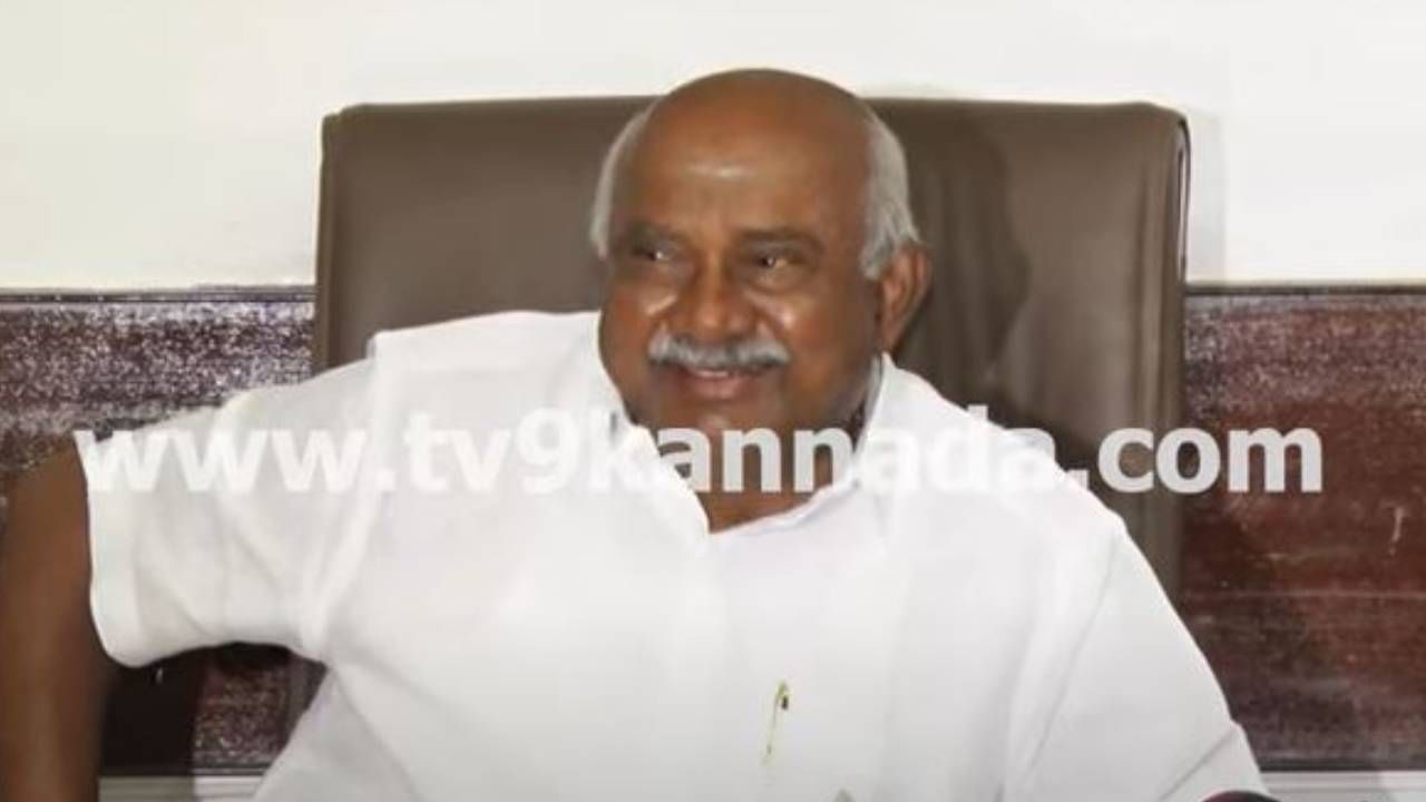 ಯದುವಂಶದ ಯದುವೀರ್​ರನ್ನು ಮೈಸೂರು ಸ್ಯಾಂಡಲ್ ಸೋಪ್​ಗೆ ರಾಯಭಾರಿಯಾಗಿ ಪರಿಗಣಿಸಬಹುದು: ಹೆಚ್ ವಿಶ್ವನಾಥ್
