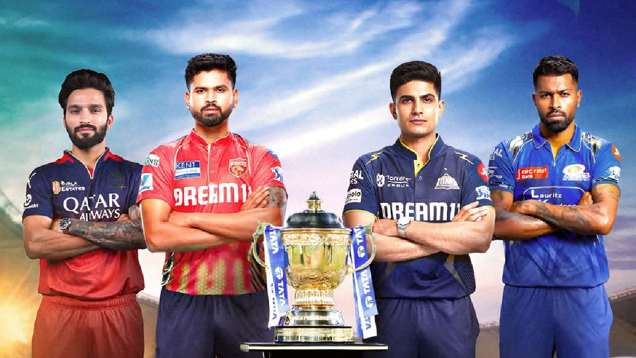 IPL 2025: ಇಂಡಿಯನ್ ಪ್ರೀಮಿಯರ್ ಲೀಗ್ನ ಲೀಗ್ ಹಂತದ ಪಂದ್ಯಗಳು ಮುಗಿದಿವೆ. 10 ತಂಡಗಳಲ್ಲಿ ಅತ್ಯಧಿಕ ಗೆಲುವು ದಾಖಲಿಸಿದ ನಾಲ್ಕು ತಂಡಗಳು ಮುಂದಿನ ಹಂತಕ್ಕೇರಿದೆ. ಅದರಂತೆ ದ್ವಿತೀಯ ಸುತ್ತಿನಲ್ಲಿ ರಾಯಲ್ ಚಾಲೆಂಜರ್ಸ್ ಬೆಂಗಳೂರು (RCN), ಪಂಜಾಬ್ ಕಿಂಗ್ಸ್ (PBKS), ಗುಜರಾತ್ ಟೈಟಾನ್ಸ್ (GT) ಹಾಗೂ ಮುಂಬೈ ಇಂಡಿಯನ್ಸ್ (MI) ತಂಡಗಳು ಕಣಕ್ಕಿಳಿಯಲಿವೆ.