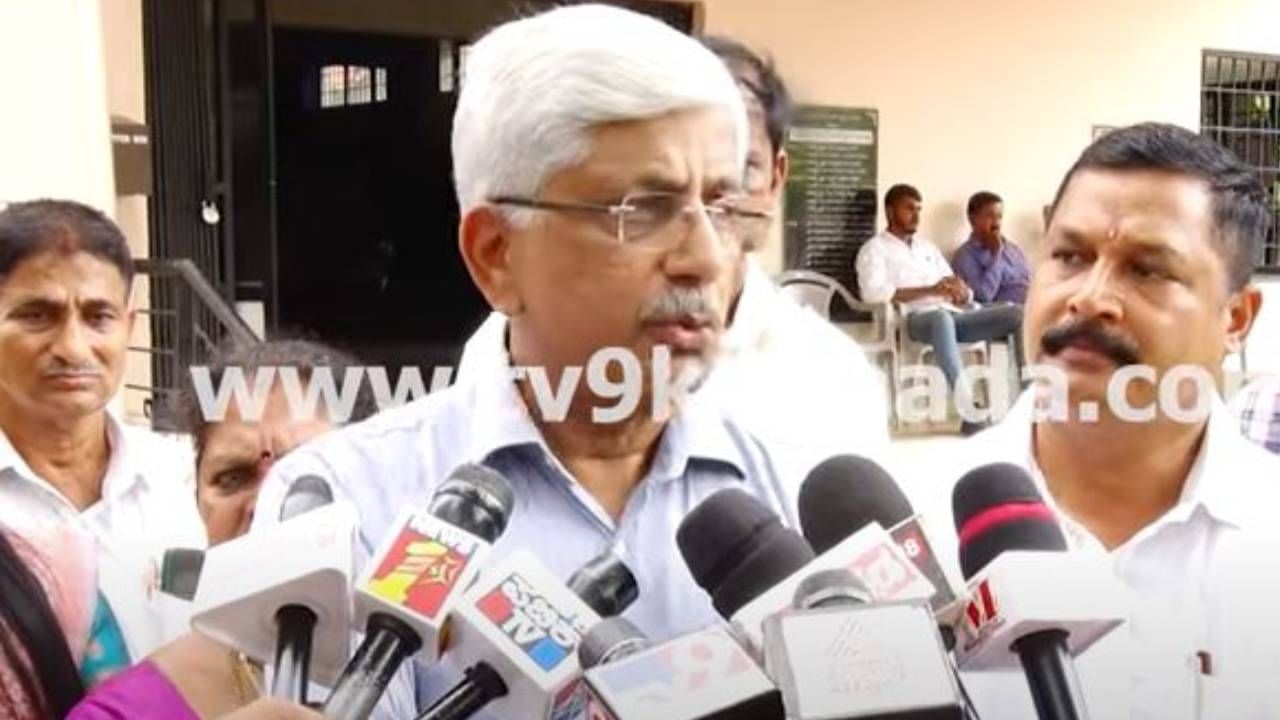 ಪಹಲ್ಗಾಮ್ ದಾಳಿಯಲ್ಲಿ ತಮ್ಮವರನ್ನು ಕಳೆದುಕೊಂಡಿರುವ ಜನರ ಮಾತನ್ನು ಯಾರೂ ಟೀಕಿಸಬಾರದು: ಜಯಪ್ರಕಾಶ್ ಹೆಗ್ಡೆ