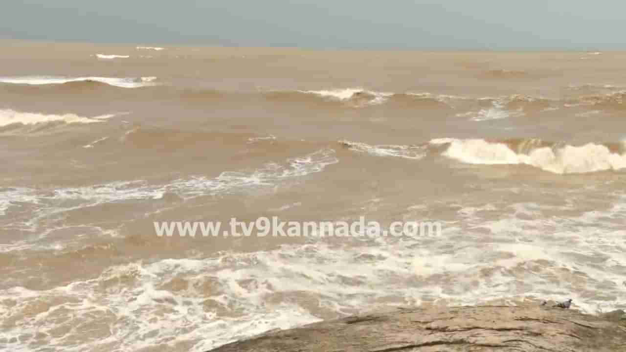 Karnataka Rains: ಮಳೆ ಅನಾಹುತಕ್ಕೆ ಕರ್ನಾಟಕದಲ್ಲಿ 8 ಮಂದಿ ಸಾವು, ಎತ್ತಿನಗಾಡಿ ಮುಗುಚಿಬಿದ್ದು ಇಬ್ಬರು ಮಕ್ಕಳ ಸಾವು
