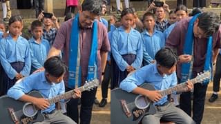 ವಿದ್ಯಾರ್ಥಿಗೆ ಗಿಟಾರ್ ನುಡಿಸಲು ಕಲಿಸಿದ ಮೇಘಾಲಯ ಸಿಎಂ; ಸರಳತನಕ್ಕೆ ಭಾರೀ ಮೆಚ್ಚುಗೆ