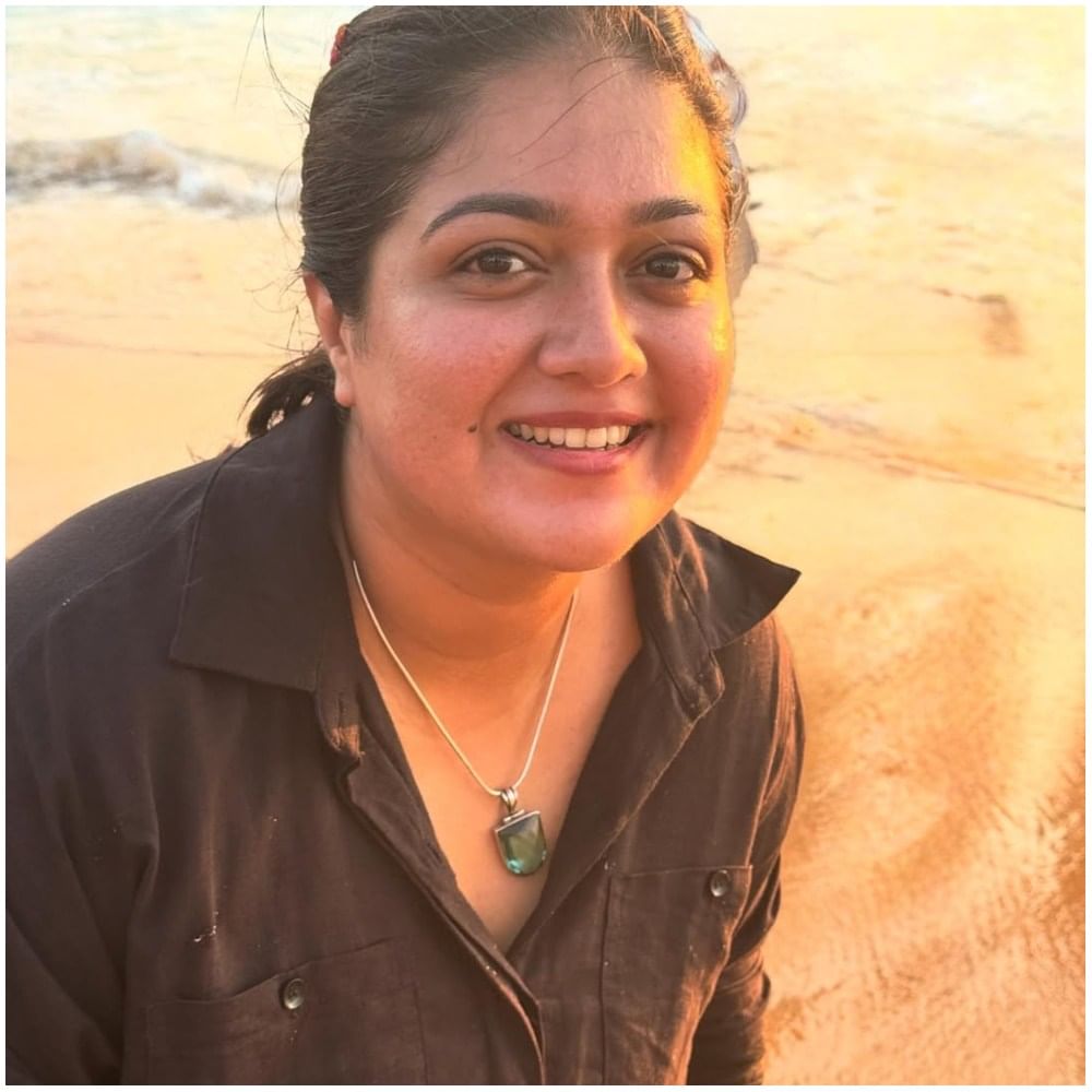 ಮೇಘನಾ ರಾಜ್ ಅವರಿಗೆ ಸಮುದ್ರ ತೀರ ಎಂದರೆ ಸಖತ್ ಇಷ್ಟ. ಈ ಕಾರಣದಿಂದಲೇ ಅವರು ಗೋವಾಗೆ ತೆರಳಿದ್ದಾರೆ. ಗೋವಾದಲ್ಲಿ ಅವರು ಕ್ವಾಲಿಟಿ ಟೈಮ್ ಕಳೆದಿದ್ದಾರೆ. ಅವರ ಕುಟುಂಬದ ಇತರ ಸದಸ್ಯರು ಕೂಡ ಅವರ ಜೊತೆ ಇದ್ದರು.