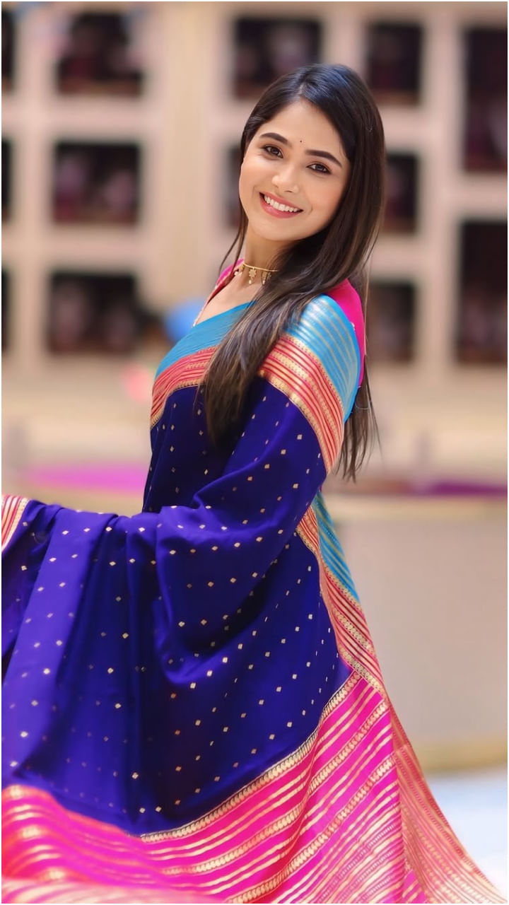 ಸೀರೆಯಲ್ಲಿ ಸಖತ್ ಶೈನ್ ಆಗುವ ಬಿಗ್ ಬಾಸ್ ಸುಂದರಿ ಮೋಕ್ಷಿತಾ ಪೈ.