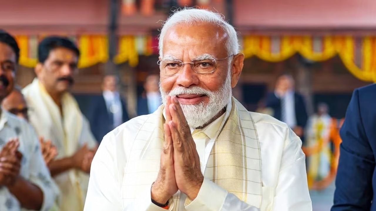 11 Years of PM Modi: ನರೇಂದ್ರ ಮೋದಿ ಸರ್ಕಾರಕ್ಕೆ 11 ವರ್ಷ, ಕೈಗೊಂಡ ಹನ್ನೊಂದು ಪ್ರಮುಖ ನಿರ್ಧಾರಗಳು ಇಲ್ಲಿವೆ 11 Years of PM Modi: ನರೇಂದ್ರ ಮೋದಿ ಸರ್ಕಾರಕ್ಕೆ 11 ವರ್ಷ, ಕೈಗೊಂಡ ಹನ್ನೊಂದು ಪ್ರಮುಖ ನಿರ್ಧಾರಗಳು ಇಲ್ಲಿವೆ
