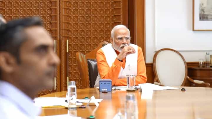 PM Review Meeting: ಮೀನುಗಾರಿಕೆ ಕ್ಷೇತ್ರದ ಪ್ರಗತಿ ಪರಿಶೀಲನಾ ಸಭೆ ನಡೆಸಿದ ಪ್ರಧಾನಿ ಮೋದಿ PM Review Meeting: ಮೀನುಗಾರಿಕೆ ಕ್ಷೇತ್ರದ ಪ್ರಗತಿ ಪರಿಶೀಲನಾ ಸಭೆ ನಡೆಸಿದ ಪ್ರಧಾನಿ ಮೋದಿ