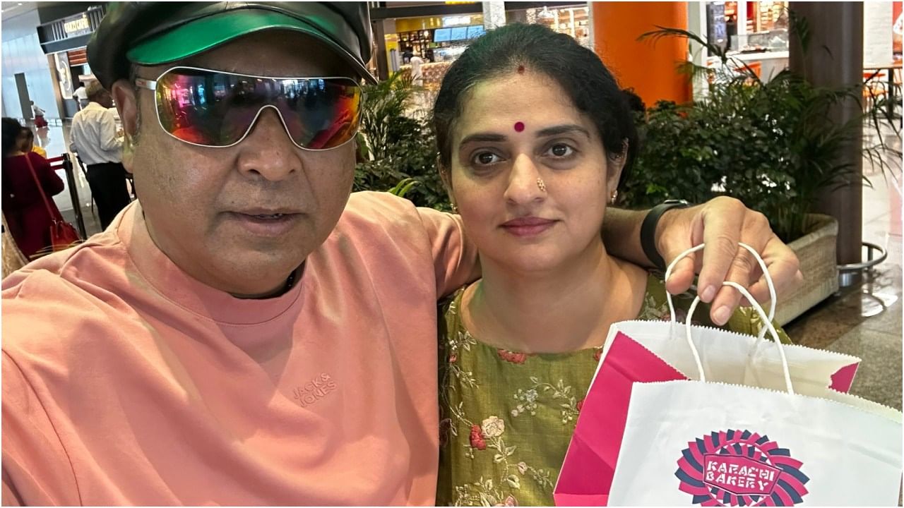 ನರೇಶ್​-ಪವಿತ್ರಾ ಒಟ್ಟಾಗಿ ಕಾಣಿಸಿಕೊಂಡಾಗ ಅಪರಿಚಿತ ಮಹಿಳೆ ಹೀಗೆ ನಡೆದುಕೊಂಡರು..