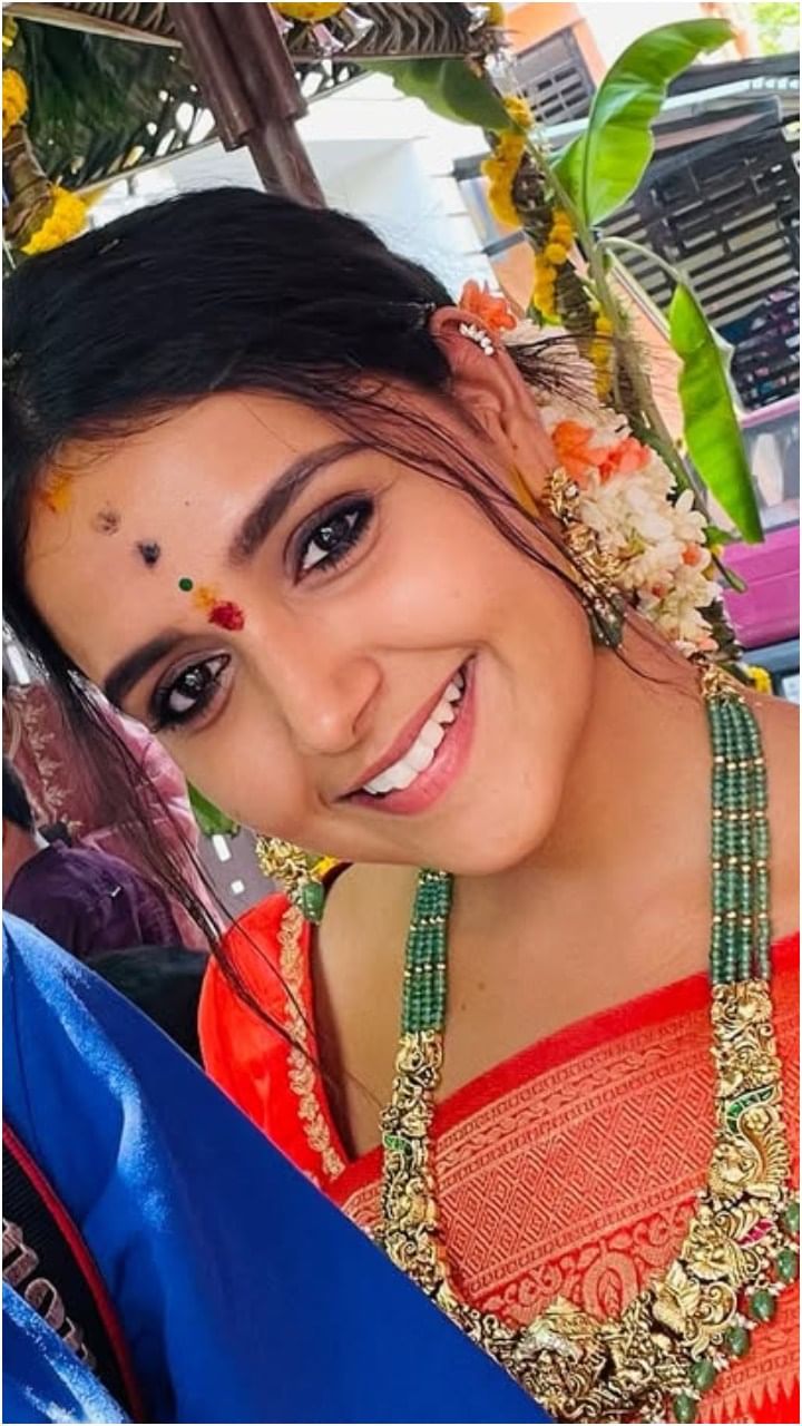 ನಿಶಾ ಅವರು ಹೊಸ ಮನೆ ಗೃಹ್ರಪ್ರವೇಶ ಮಾಡಿದ ಖುಷಿಯಲ್ಲಿ ಇದ್ದರು ಅನ್ನೋದು ವಿಶೇಷ.