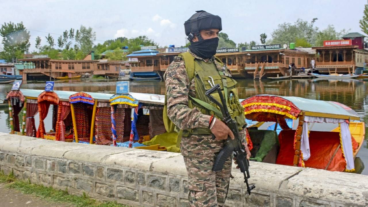 Pahalgam Terrorist Attack: ಪಹಲ್ಗಾಮ್ ದಾಳಿಗೂ ಮುನ್ನ ಎಚ್ಚರಿಕೆ ನೀಡಿದ್ದ ಗುಪ್ತಚರ ಸಂಸ್ಥೆಗಳು