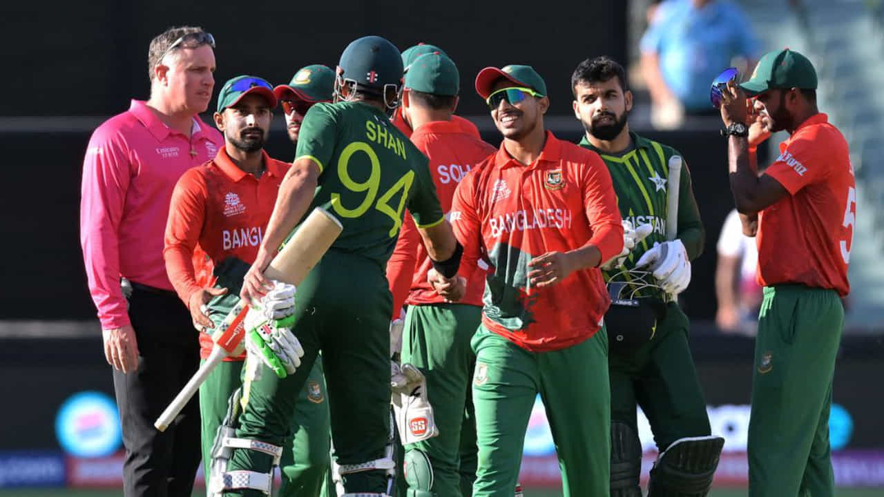 PAK vs BAN: 2 ಪಂದ್ಯಗಳು ರದ್ದು; ಪಾಕ್- ಬಾಂಗ್ಲಾ ಪರಿಷ್ಕೃತ ವೇಳಾಪಟ್ಟಿ ಪ್ರಕಟ PAK vs BAN: 2 ಪಂದ್ಯಗಳು ರದ್ದು; ಪಾಕ್- ಬಾಂಗ್ಲಾ ಪರಿಷ್ಕೃತ ವೇಳಾಪಟ್ಟಿ ಪ್ರಕಟ