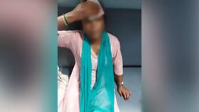 ಎಕ್ಸ್​ಪ್ರೆಸ್​ ರೈಲಿನಲ್ಲಿ ಬರ್ತ್​ ಬಿದ್ದು ಮಹಿಳೆಗೆ ಗಂಭೀರ ಗಾಯ
