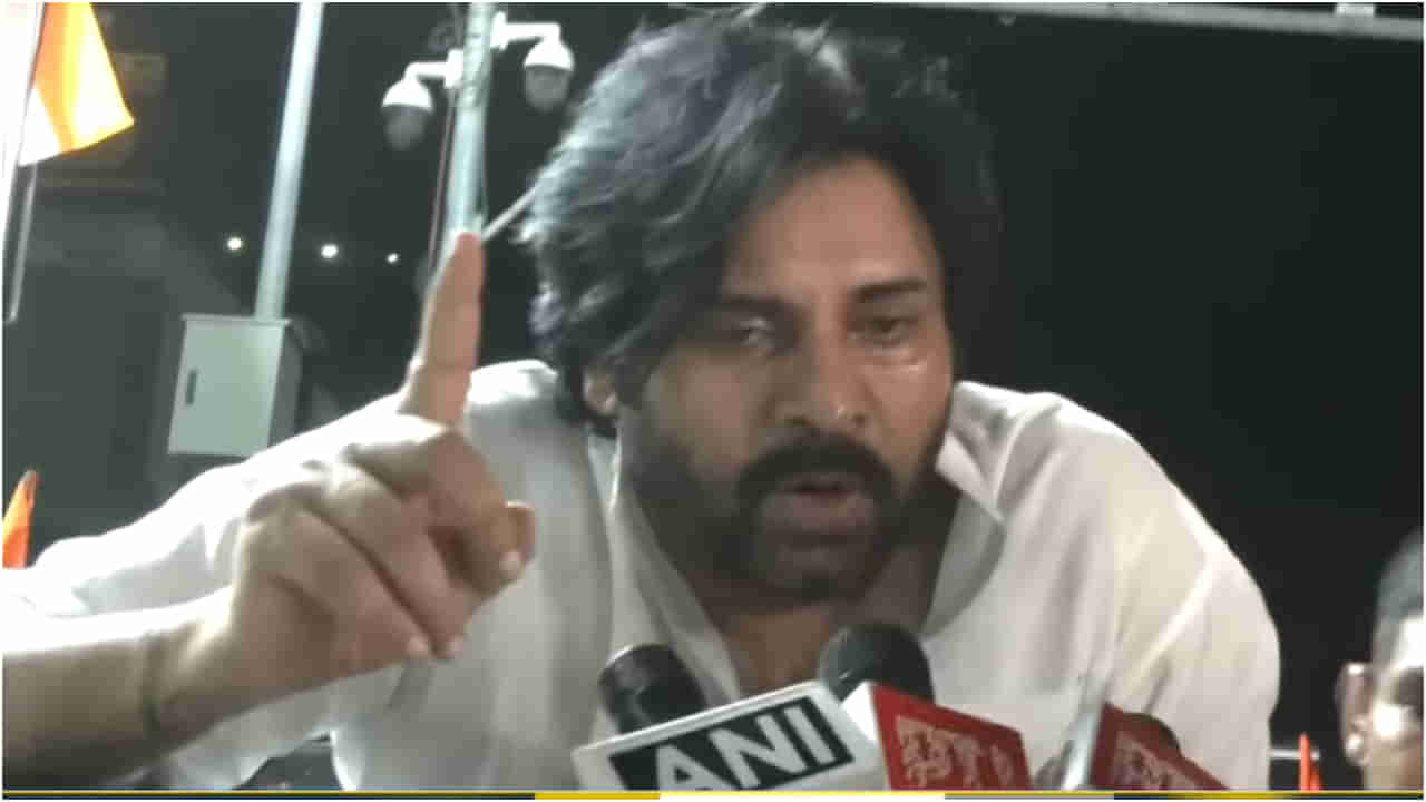 ಬಾಲಿವುಡ್ ಹೀರೋಗಳಿಂದ ದೇಶಭಕ್ತಿ ನಿರೀಕ್ಷಿಸಬೇಡಿ: ಗರಂ ಆದ ಪವನ್ ಕಲ್ಯಾಣ್